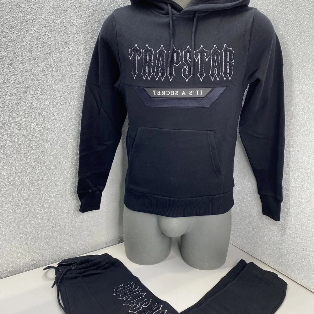 Trapstar Chenille Decoded Panel Tracksuit Men’s